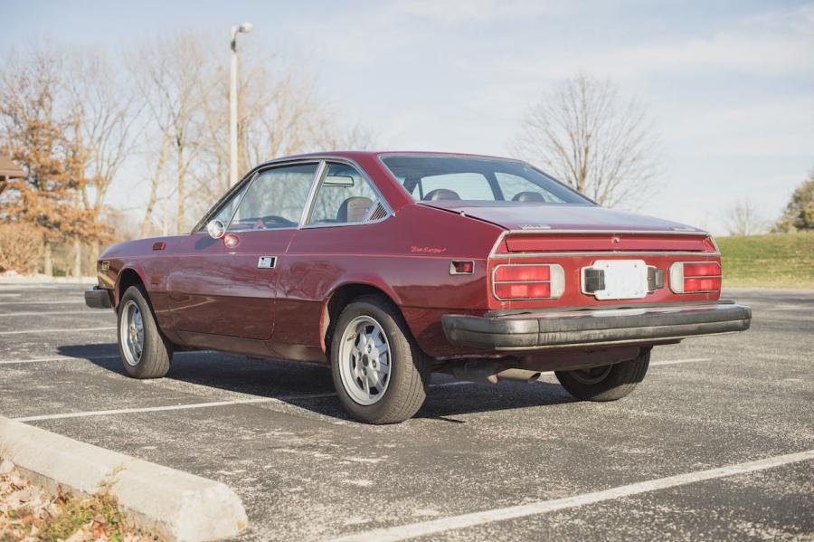  Lancia Beta Coupe 1800 1976 года  (фото 14 из 43)